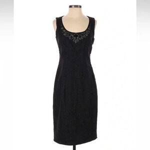 MaxMara Charcoal Grey Wool Blend Sheath Dress Jewel Collar Size 6 Small 40 IT